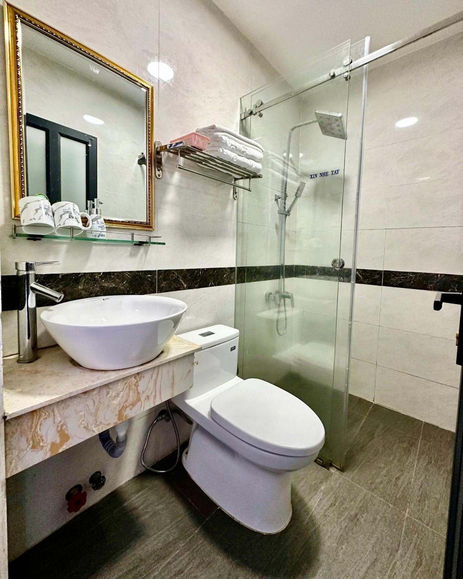 Anh Quan Khoi Hotel Dalat Exteriér fotografie